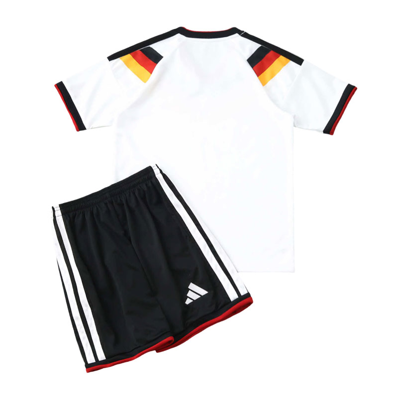 WM 2026 Deutschland Kinder Fußballtrikot Heim – Set mit Shorts WM 2026 Deutschland Kinder Fußballtrikot Heim – Set mit Shorts
